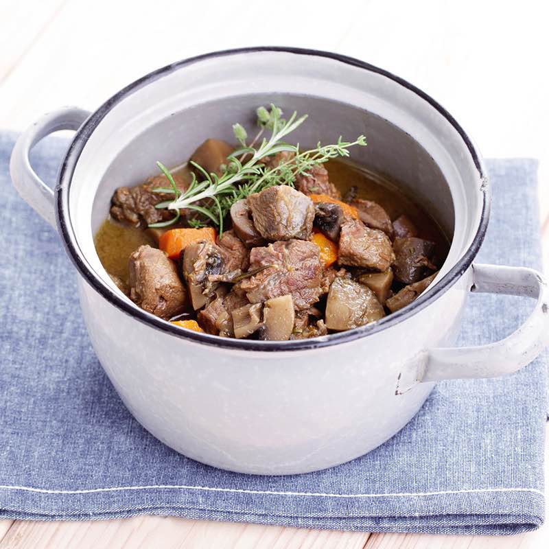 gulas_cu_carne_de_porc_800