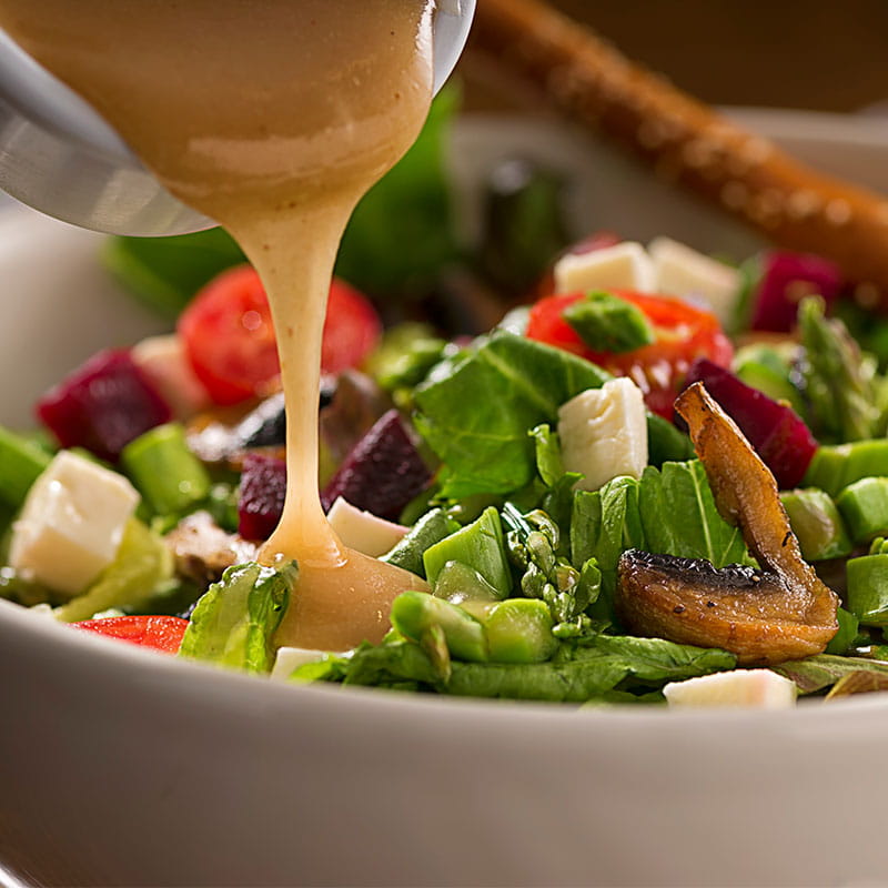 Salată vinegrette cu sos de muștar